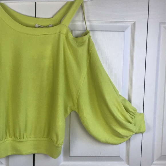 Free People Flaunt It Top Cold Shoulder Sweater  S - Picture 7 of 16